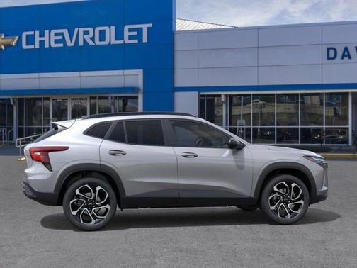 Sterling Gray Metallic 2026 Chevrolet Trax 2RS