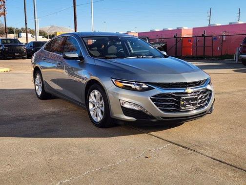 2025 Chevrolet Malibu LT