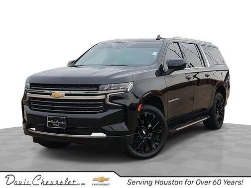 2023 Chevrolet Suburban LT