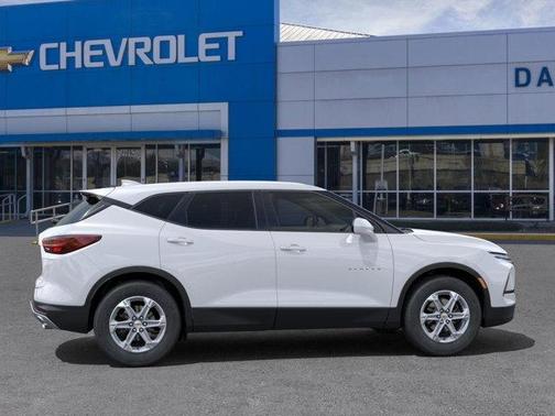 2025 Chevrolet Blazer LT