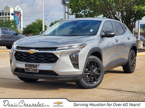 Sterling Gray Metallic 2024 Chevrolet Trax LS