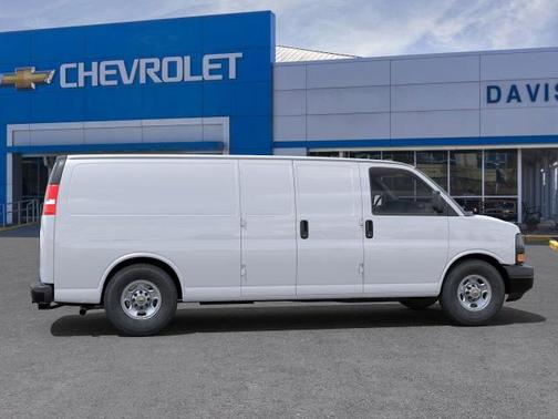 2025 Chevrolet Express 2500 Work Van