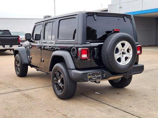 2021 Jeep Wrangler Unlimited Sport