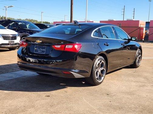 2024 Chevrolet Malibu LT