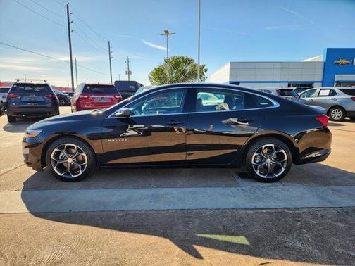 2024 Chevrolet Malibu LT