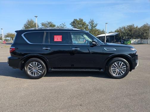 2024 Nissan Armada SL