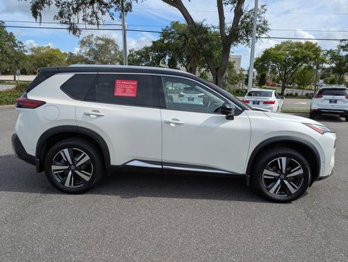 2021 Nissan Rogue Platinum