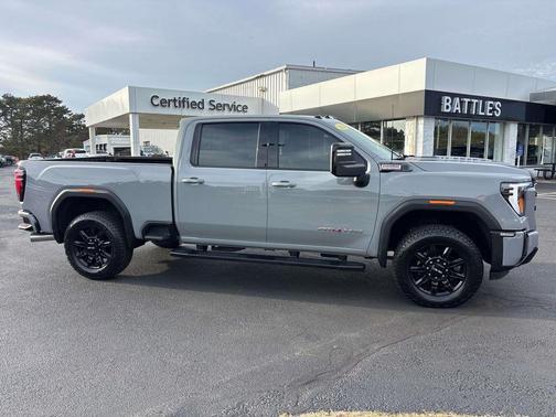 2024 GMC Sierra 2500 AT4