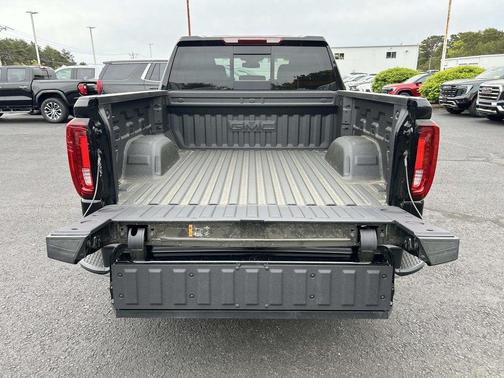 Onyx Black 2026 GMC Sierra 1500 SLT