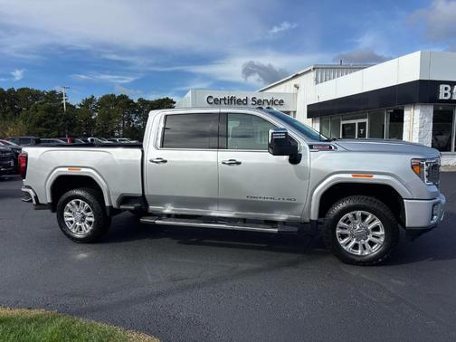 2023 GMC Sierra 2500 Denali