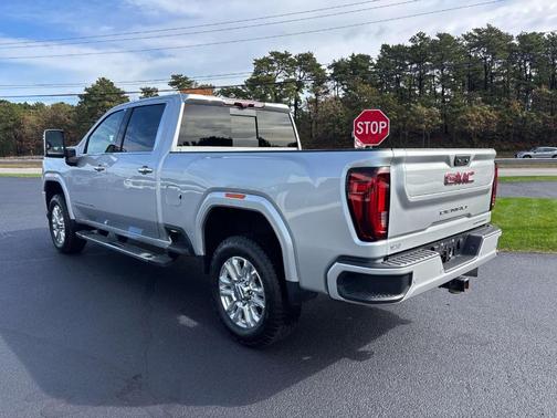 2023 GMC Sierra 2500 Denali