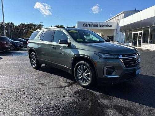 2023 Chevrolet Traverse LT Leather