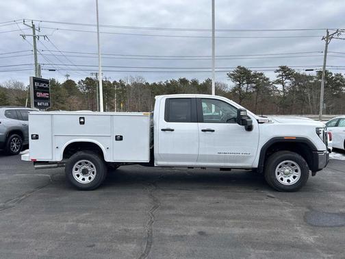 2026 GMC Sierra 3500 Pro