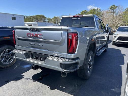 Sterling 2026 GMC Sierra 3500 Denali