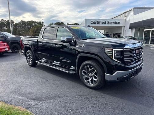 2022 GMC Sierra 1500 SLT