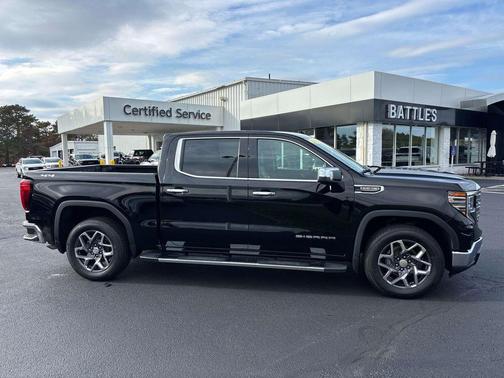2022 GMC Sierra 1500 SLT