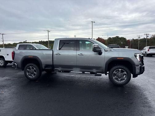 2026 GMC Sierra 2500 SLT