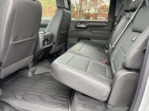 2026 GMC Sierra 2500 SLT