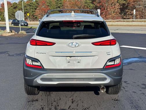 2022 Hyundai KONA Limited