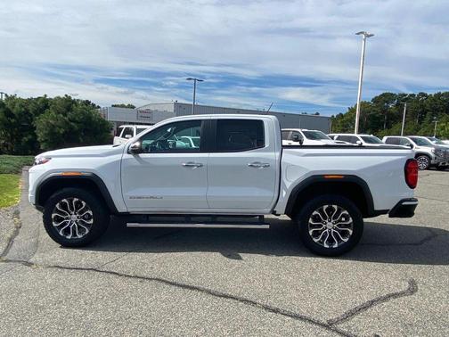2023 GMC Canyon Denali