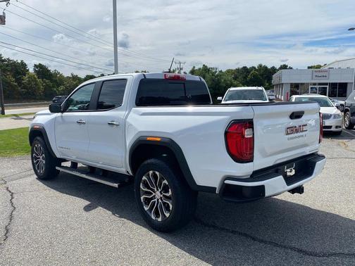 2023 GMC Canyon Denali
