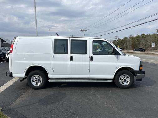 2024 GMC Savana 2500 Work Van