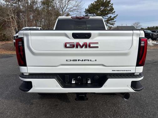 2025 GMC Sierra 2500 Denali
