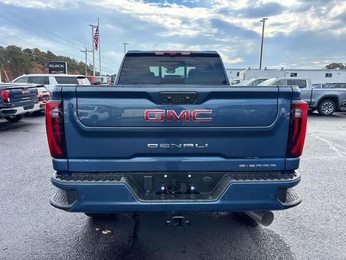 2026 GMC Sierra 3500 Denali