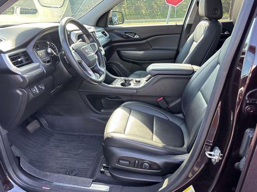 Red Mahogany Metallic 2021 GMC Acadia SLT