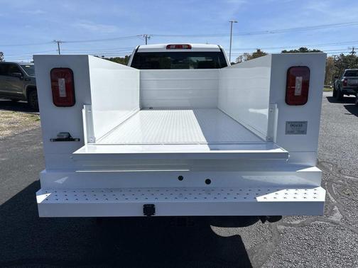 Summit White 2026 GMC Sierra 2500 Pro