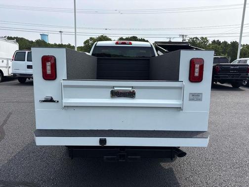 Summit White 2026 GMC Sierra 2500 Pro