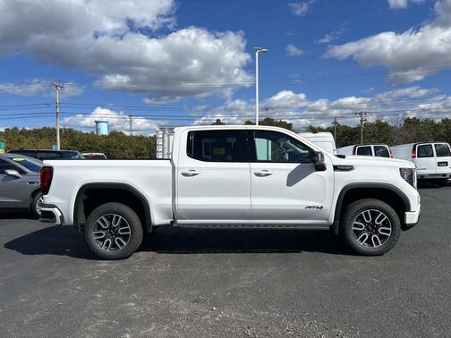 Summit White 2026 GMC Sierra 1500 AT4