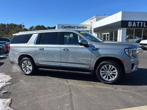 2024 GMC Yukon XL SLT