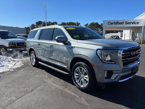 2024 GMC Yukon XL SLT