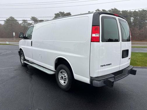 2024 GMC Savana 2500 Work Van