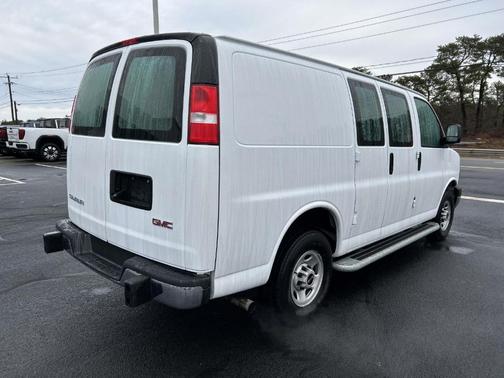 2024 GMC Savana 2500 Work Van