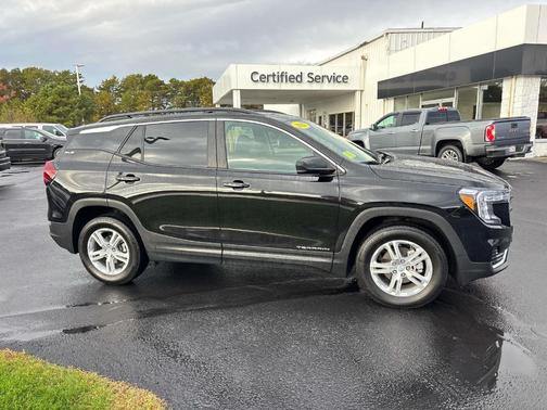 2022 GMC Terrain SLE