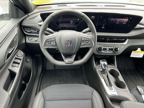 Summit White 2026 Buick Envista Preferred