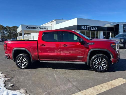 2024 GMC Sierra 1500 AT4