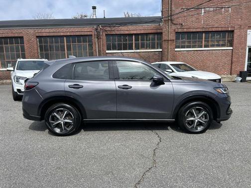 Modern Steel Metallic 2025 Honda HR-V EX-L