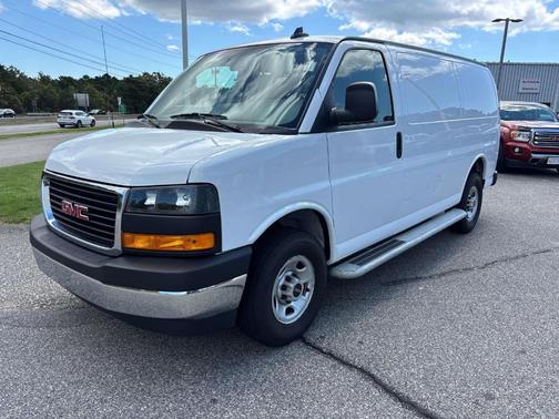 2023 GMC Savana 2500 Work Van