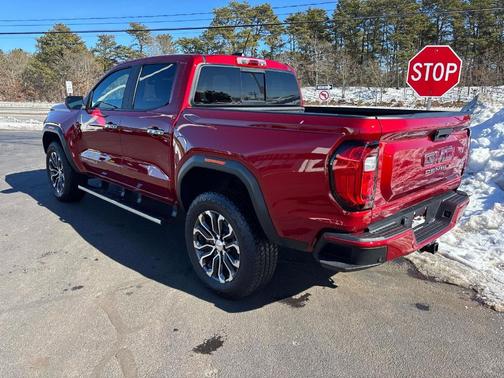 2023 GMC Canyon Denali