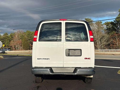 2024 GMC Savana 2500 Work Van