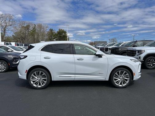 White Tri-Coat 2026 Buick Envision Avenir