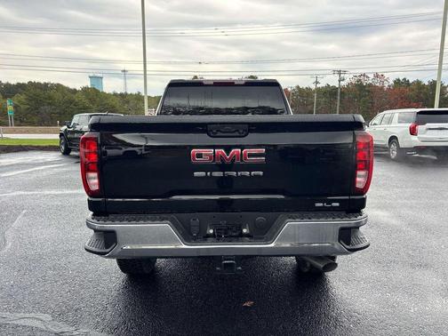 2026 GMC Sierra 2500 SLE