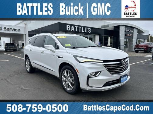 2023 Buick Enclave Essence
