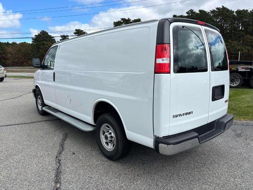 2023 GMC Savana 2500 Work Van