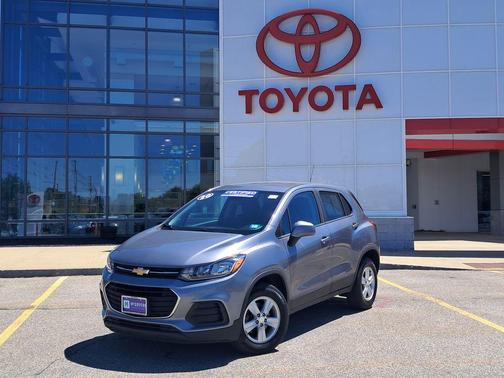 Satin Steel Metallic 2020 Chevrolet Trax LS