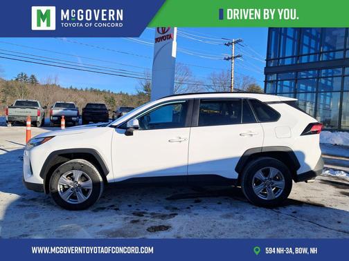 2023 Toyota RAV4 XLE