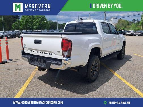 Ice Cap 2023 Toyota Tacoma SR5